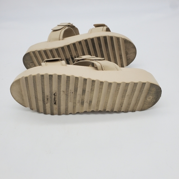 Capelli of New York Shoes Women 8 Platform Sandals  - Picture 8 of 8